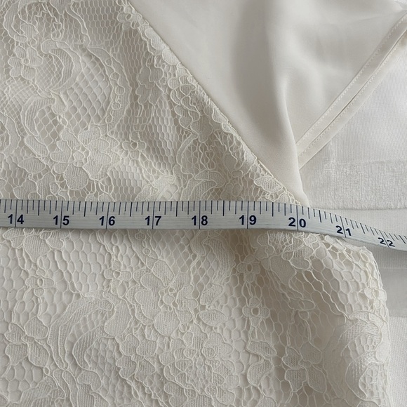 Chico’s White High/Low, Lace/Lined Cap Sleeve Blouse. Size 2=12/14 - Picture 11 of 12
